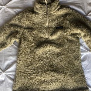 Patagonia half-zip sweater